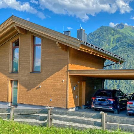 Ski-In Ski-Out Chalet Maiskogel "Bergli" - By Alpen Apartments Kaprun Exteriör bild